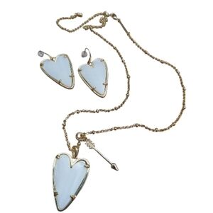 Kendra‎ Scott Gold and White Stone Heart Necklace